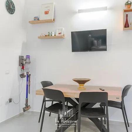 펜션 Le Palazzine - Loft Esclusivo - 3bedr - Parking - Giardino 트로페아