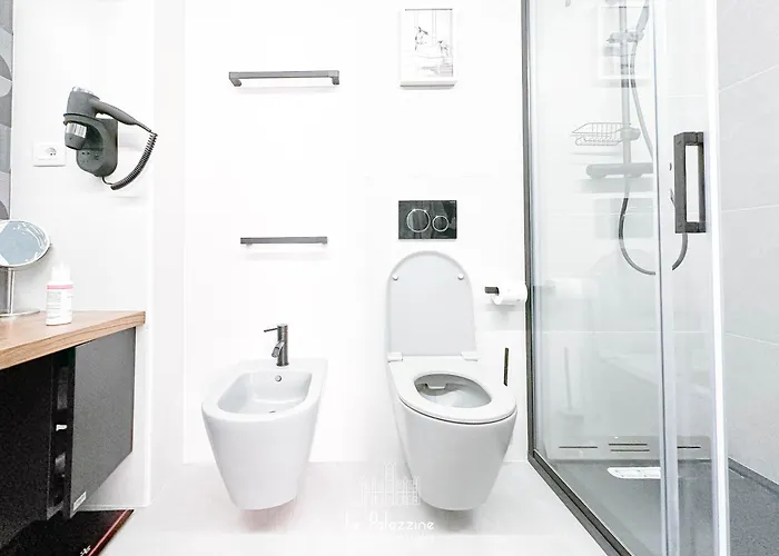 Le Palazzine - Loft Esclusivo - 3bedr - Parking - Giardino בית נופש *