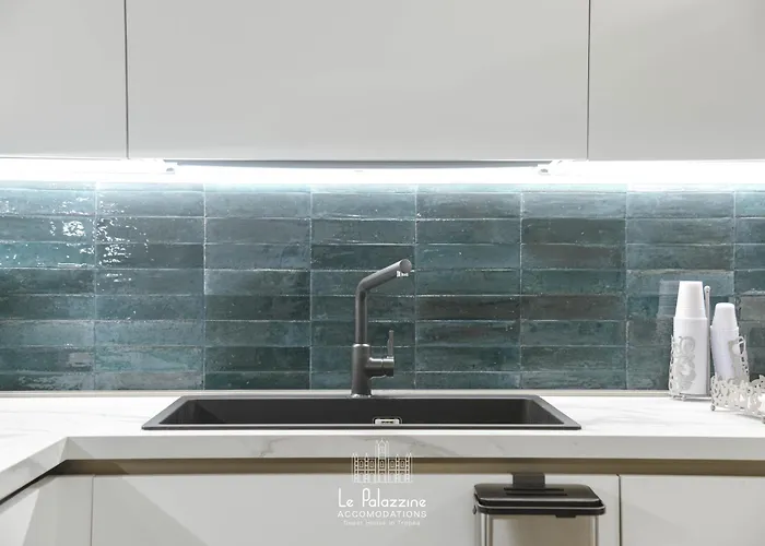 Le Palazzine - Loft Esclusivo - 3bedr - Parking - Giardino בית נופש