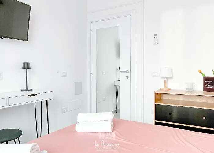 Le Palazzine - Loft Esclusivo - 3bedr - Parking - Giardino בית נופש *