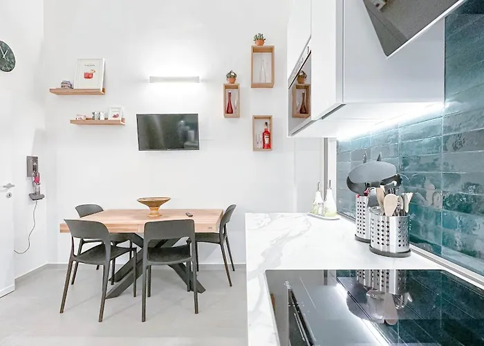 Le Palazzine - Loft Esclusivo - 3bedr - Parking - Giardino בית נופש טרופאה