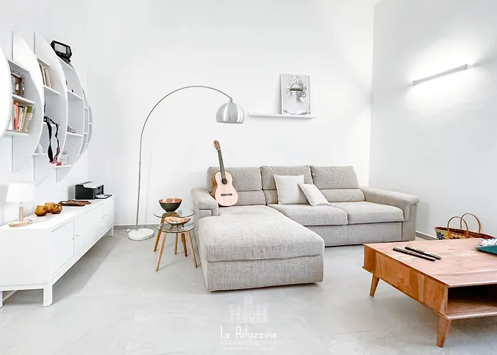 Le Palazzine - Loft Esclusivo - 3bedr - Parking - Giardino בית נופש