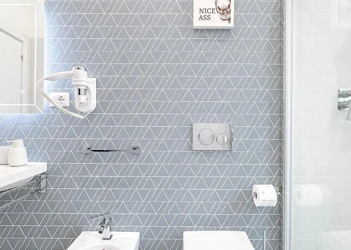 Le Palazzine - Loft Esclusivo - 3bedr - Parking - Giardino * טרופאה